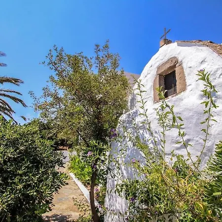 וילה Traditional Langada Kámbos